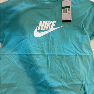 Nike Girls Tee Shirts Brand New with Tags size XL.